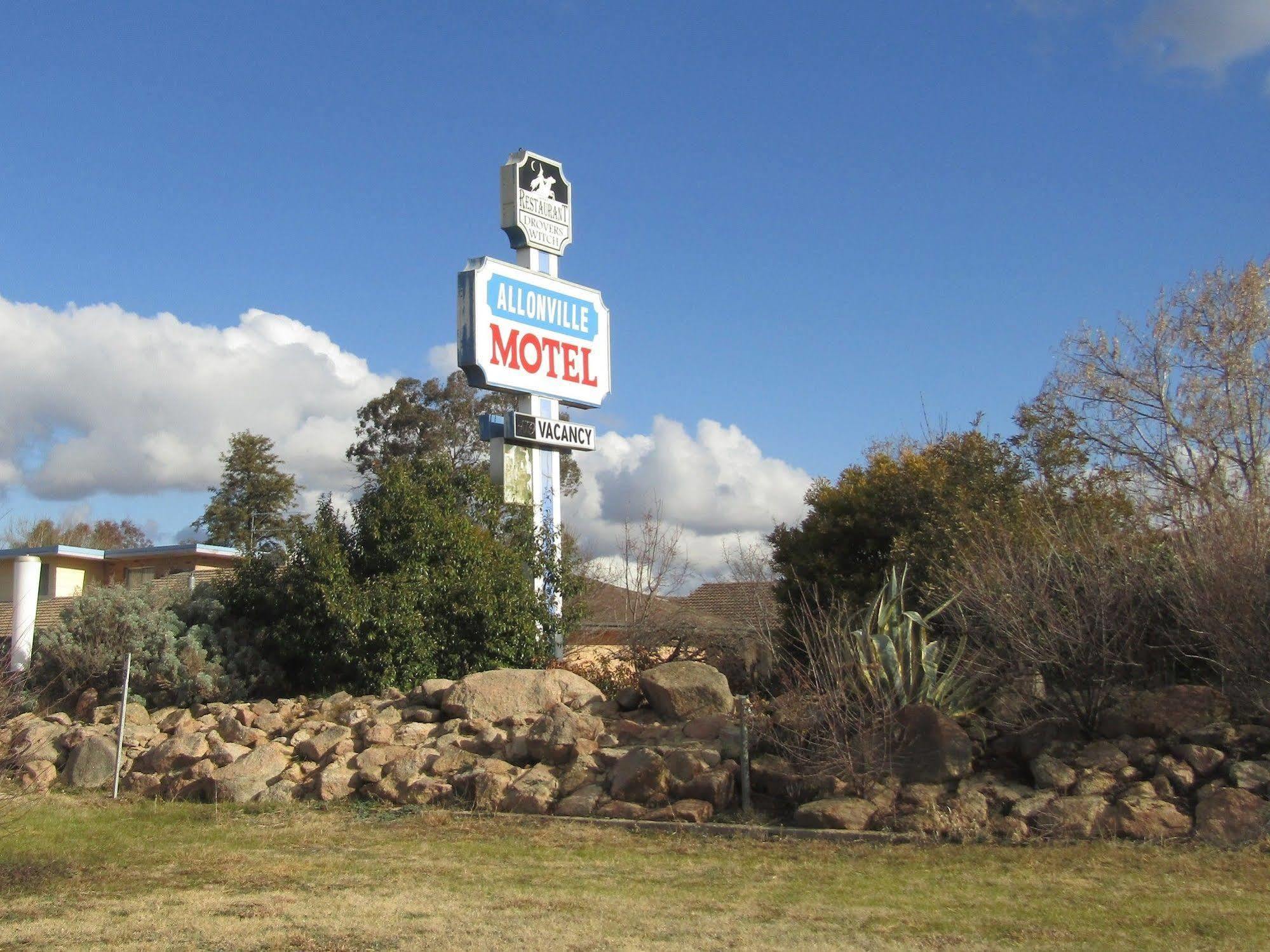 Allonville Gardens Motel Уогга-Уогга Экстерьер фото